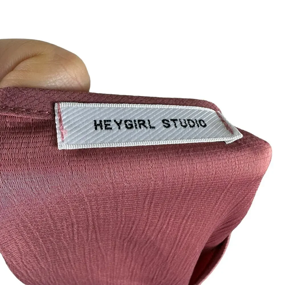 HEYGIRL STUDIO Mauve Satin V-Neck Button Down Blouse Long Sleeve Classy‎ Chic
